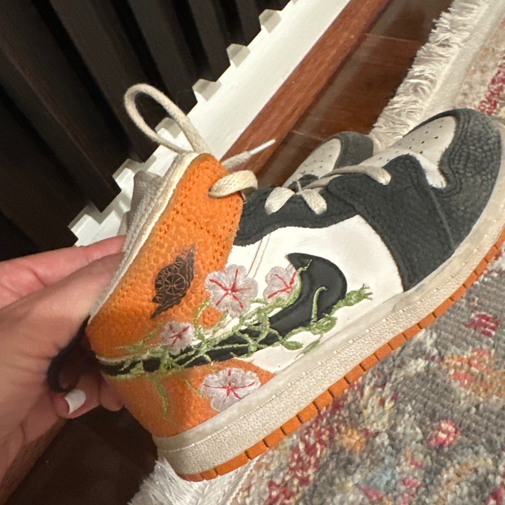 Nike Jordan 1 size 10C